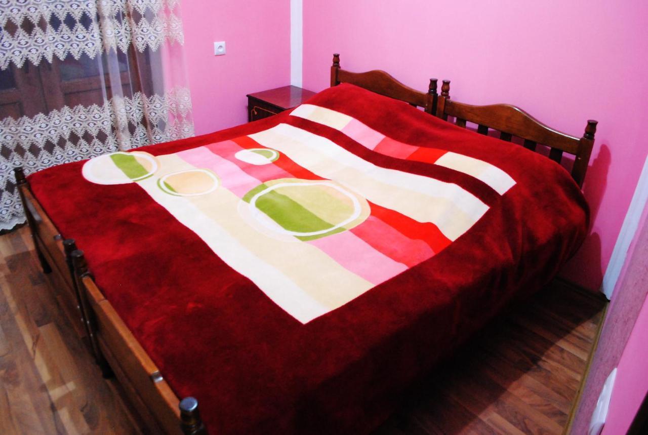 קאחתי Apartament Giorgi מראה חיצוני תמונה